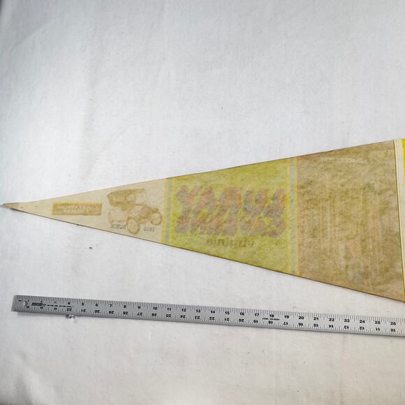 Luray Caverns Souvenir VINTAGE Felt Pennant Large 30" x 12" - Picture 8 of 11